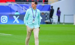 كاساس ضمن قائمة المرشحين لقيادة منتخب سنغافورة